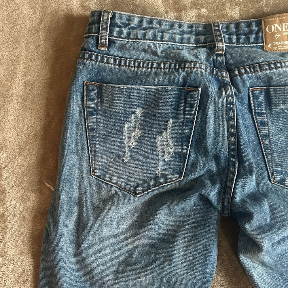 One by EightySeven X Distressed Skinny Jeans Size 26|Zipper Ankle|Patch Detail - Picture 16 of 16